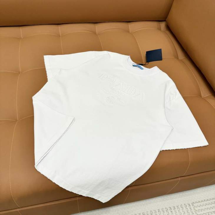 Picture of Prada T Shirts Short _SKUPradaS-XLzztr053009